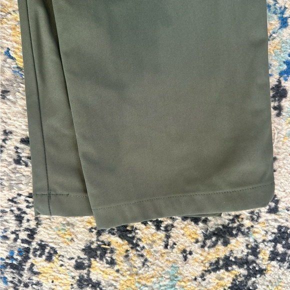 Men’s FLX‎ Premium Flat Front Lightweight Pants 30x30 Olive Green - Picture 6 of 6